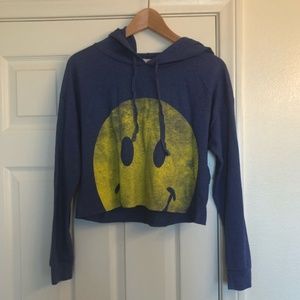 Forever 21 Cropped Graphic Hoodie Sweatshirt